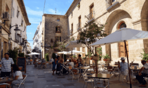 Choose to Buy a Property in Javea